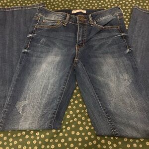 🏷️ 3 for $10
Bootcut Jeans